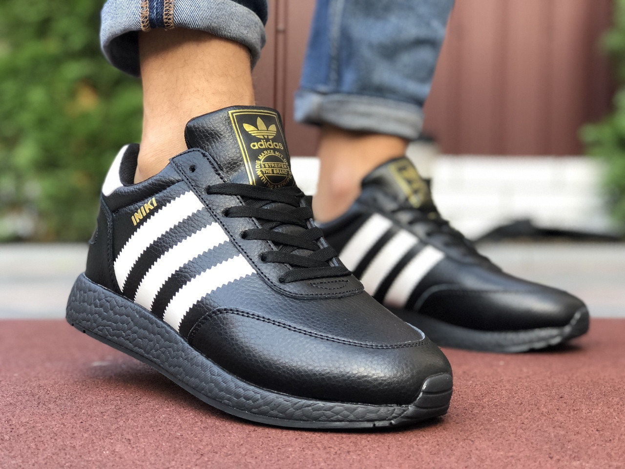 

Кросівки чоловічі Adidas Iniki чорно білі 45, Черно-белый