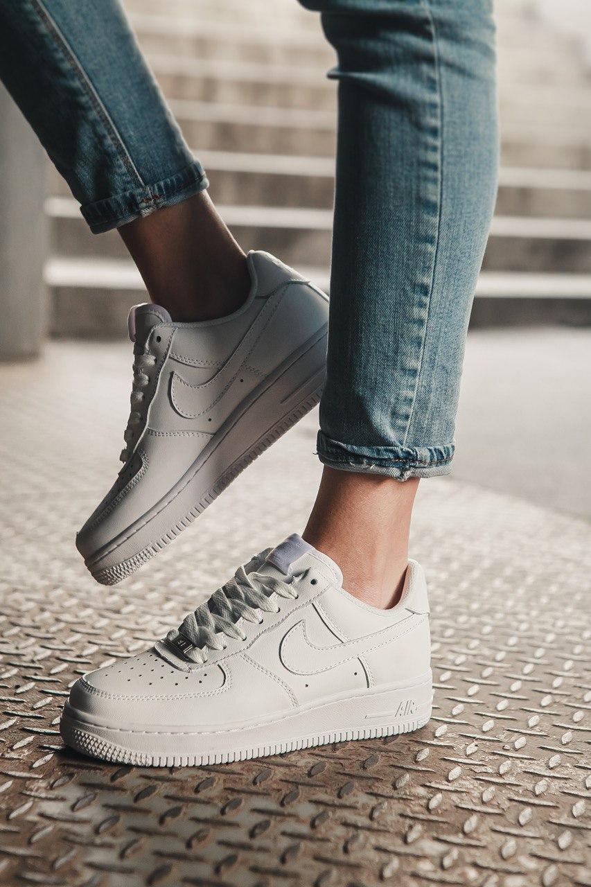 

Женские кроссовки Nike Air Force 1 Low White / Найк Аир Форс 1 Low Белые 37, Белый