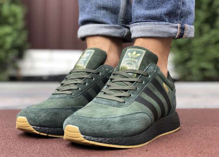 

Мужские зимние кроссовки Adidas Iniki Замша