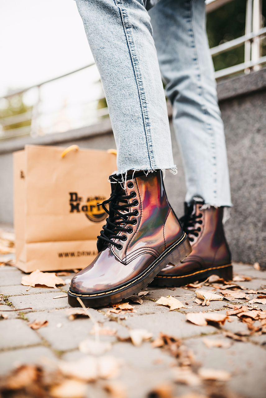 

Ботинки Dr. Martens Jadon переливающиеся женские (демисезон) 37, Разные цвета