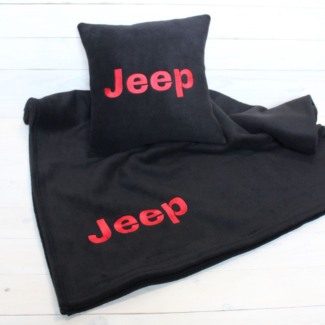 

Плед і подушка з вишивкою + чохол у подарунок "JEEP" Джип, Черный
