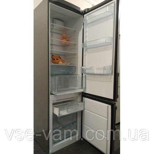Холодильник двокамерний Electrolux ENA 38933 X No Frost Фото 2