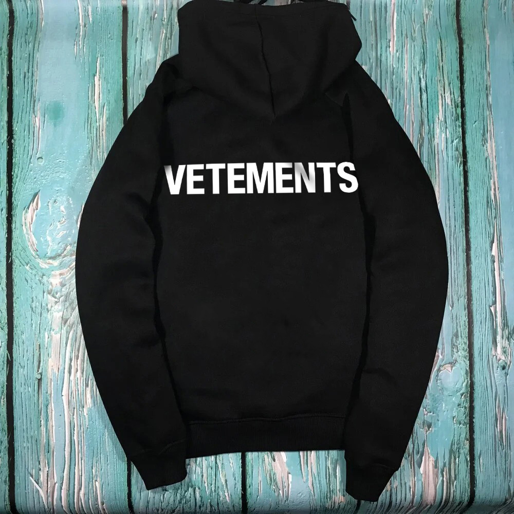 

Толстовка черная Vetements Logo | Худи Ветеменс Лого | Кенгуру Ветементс, Разные цвета