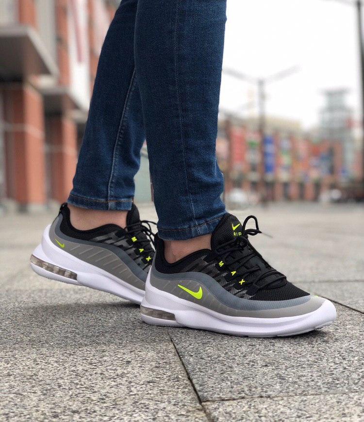 

Кроссовки мужские Nike Air Max Axis 44, Разные цвета