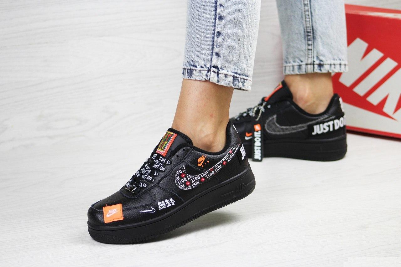 

Женские кроссовки Nike Air Force 1 'Just Do It Pack' Black / Найк Аир Форс 1 Черные 40, Черный