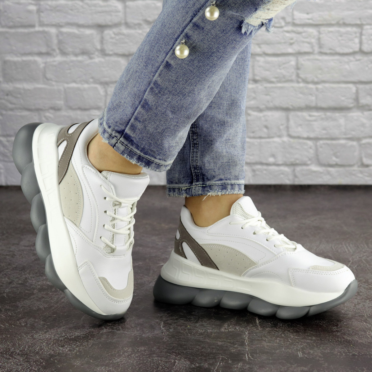 

Женские кроссовки Fashion Bubbles 1642 39 размер 24 см Белый