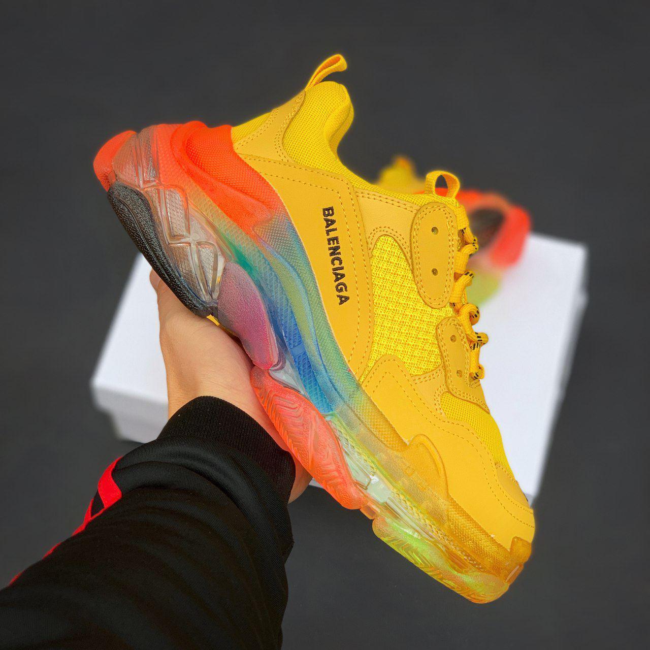 

Кроссовки женские Balenciaga Triple S Yellow баленсиага желтые 38, Желтый