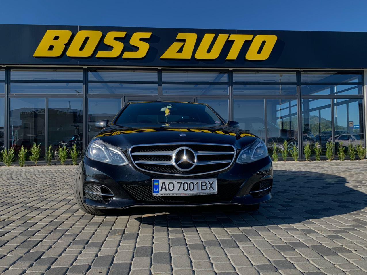 

Mercedes Benz E350 2015, Черный