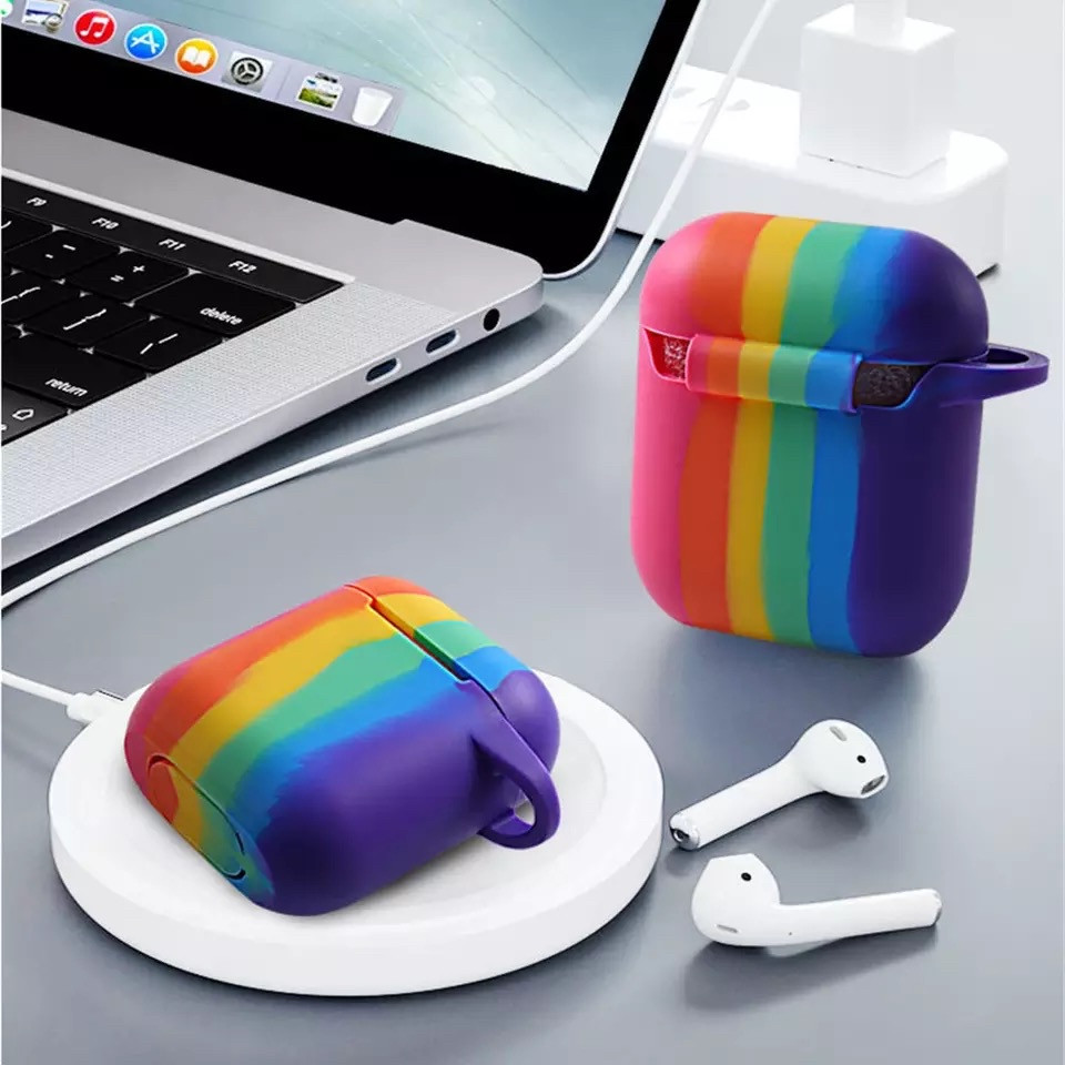 

Чехол для AirPods 1 2 радуга силиконовый с карабином, Разные цвета