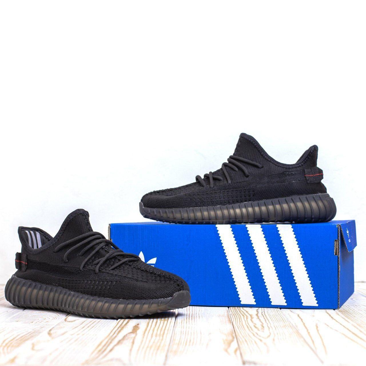 

Мужские кроссовки Adidas Yeezy Boost 350 V2 Black / Адидас Изи Буст 350 в2 Блек 46, Черный