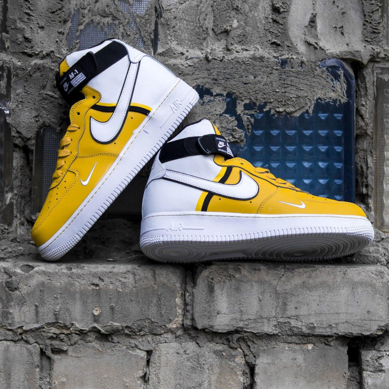 

Мужские кроссовки Nike Air Force 1 High Yellow White / Найк Аир Форс 1 Высокие Желтые Белые 43, Желтый