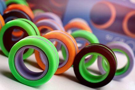 

Магнитные кольца спиннер Magnetic rings, Голубой