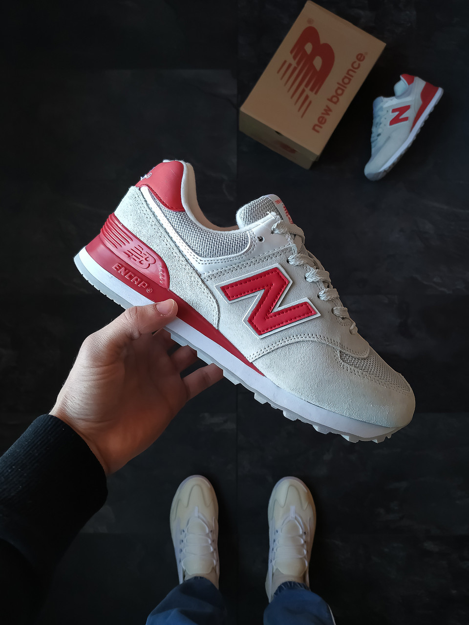 

Кроссовки женские New Balance 574 cерые с красным 41, Серый;красный