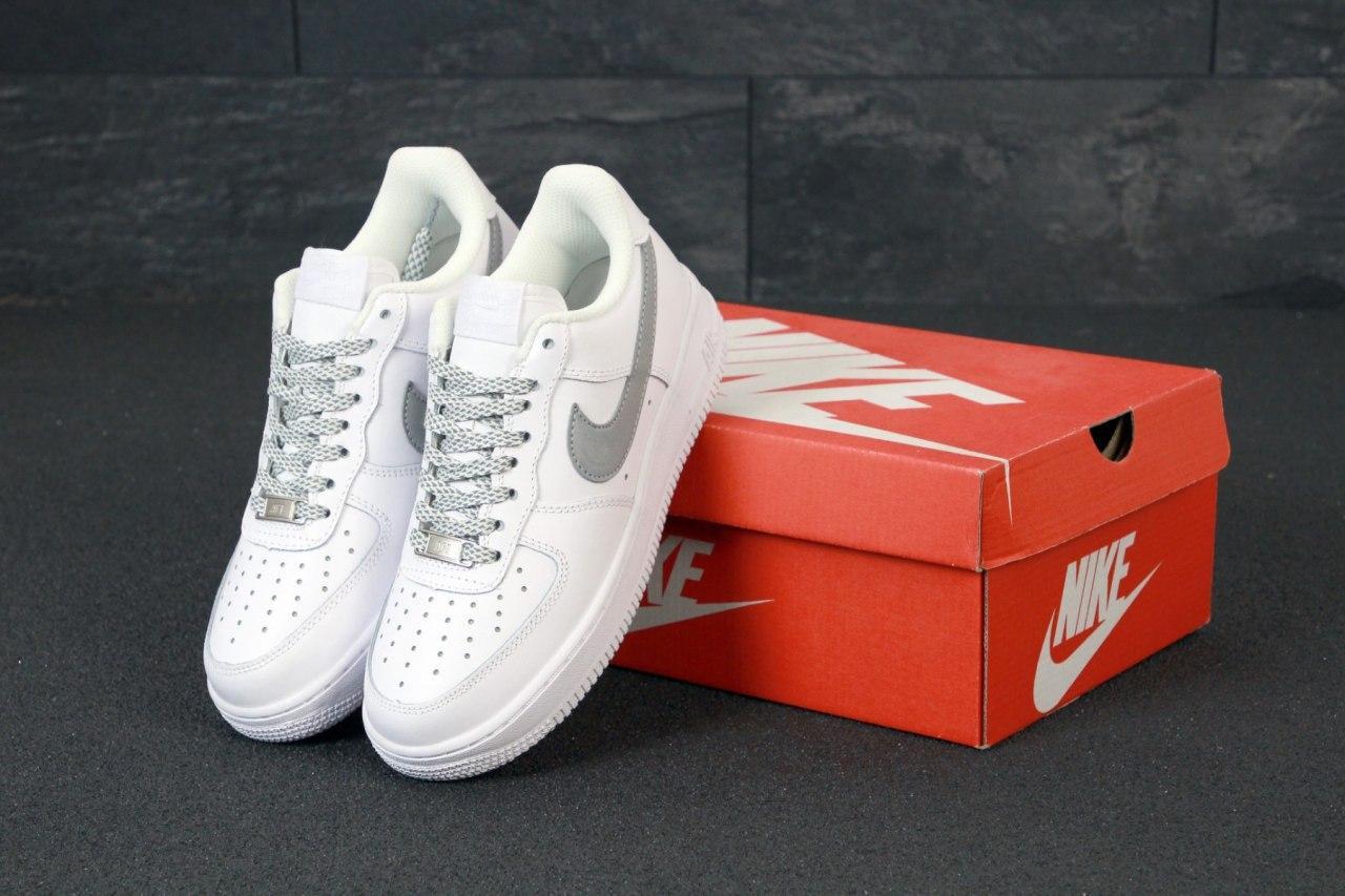 

Женские кроссовки Nike Air Force 1 Low White Reflective / Найк Аир Форс 1 Лоу Белые Рефлективные 39, Белый