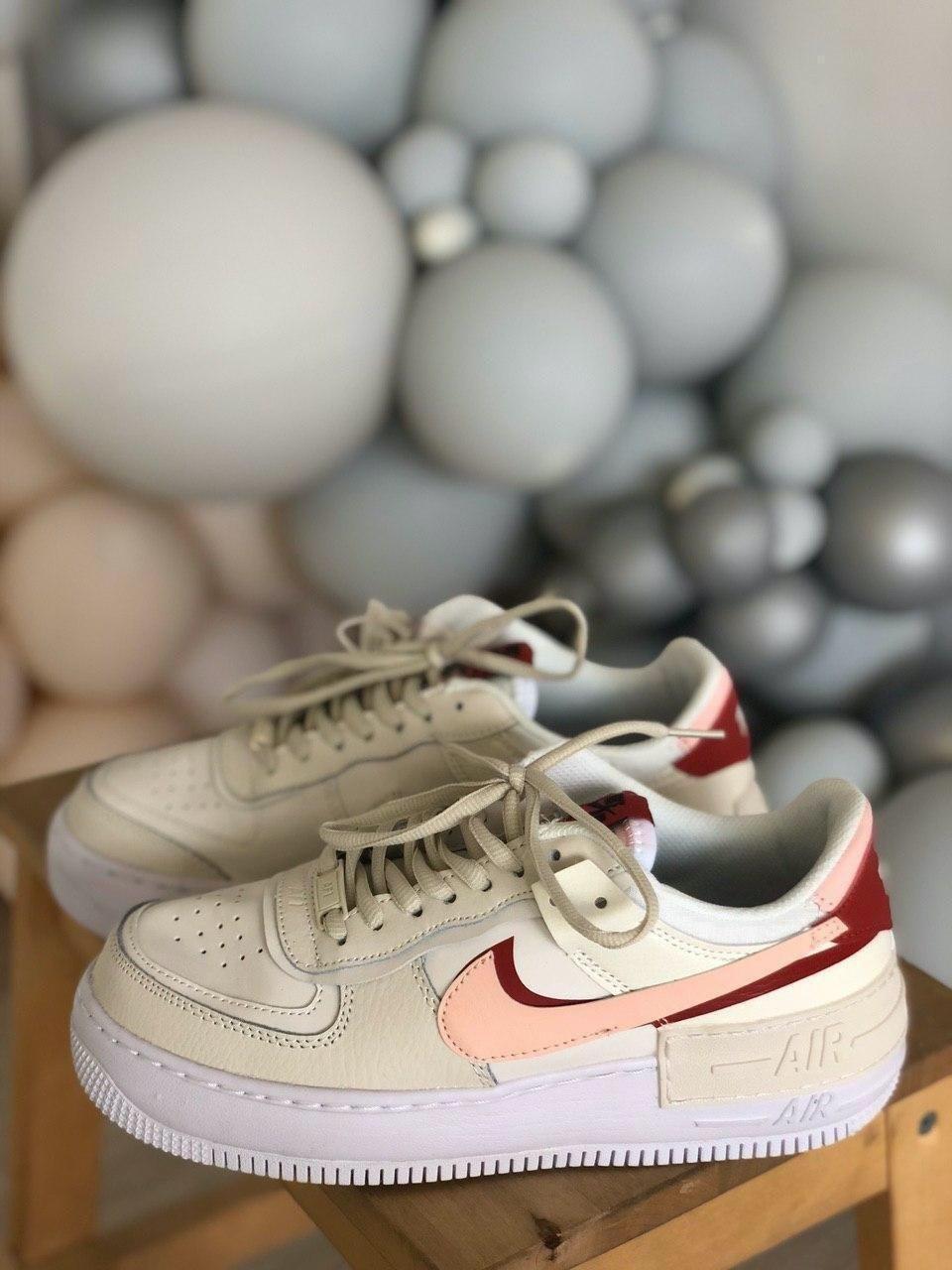 

Женские кроссовки Nike Air Force 1 Shadow White Red / Найк Аир Форс 1 Шадоу Белые Красные 40, Белый