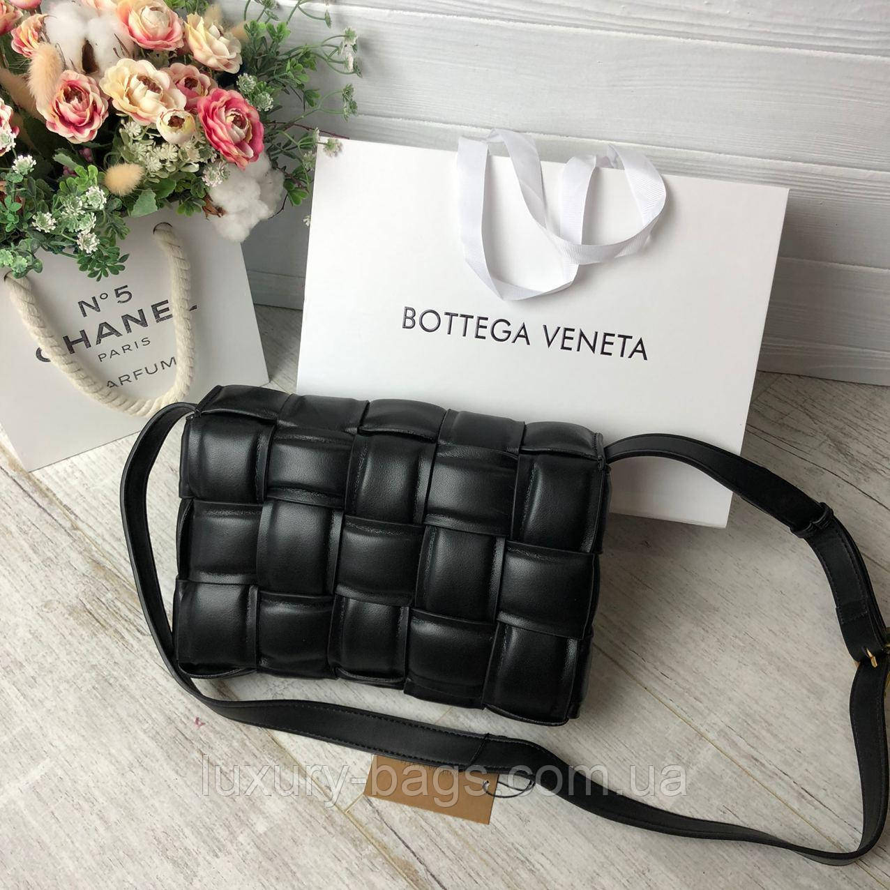 

Женская кожаная сумка клатч Bottega Veneta, Черный