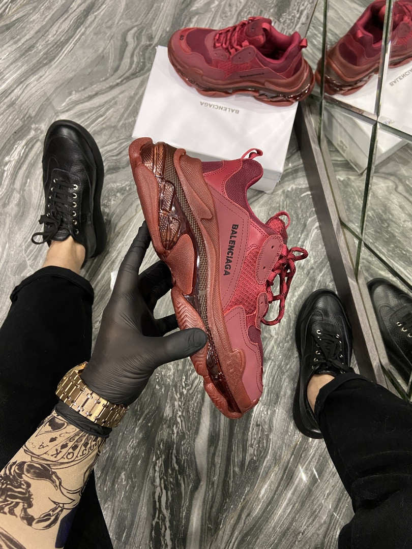 

Balenciaga Triple S Clear Sole Burgundy (Бордовый)