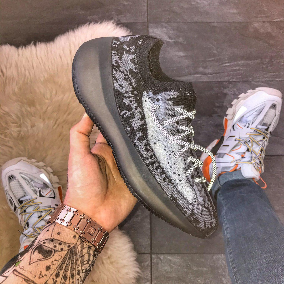 

Adidas Yeezy Boost 380 Alien Black (Черный), Чёрный