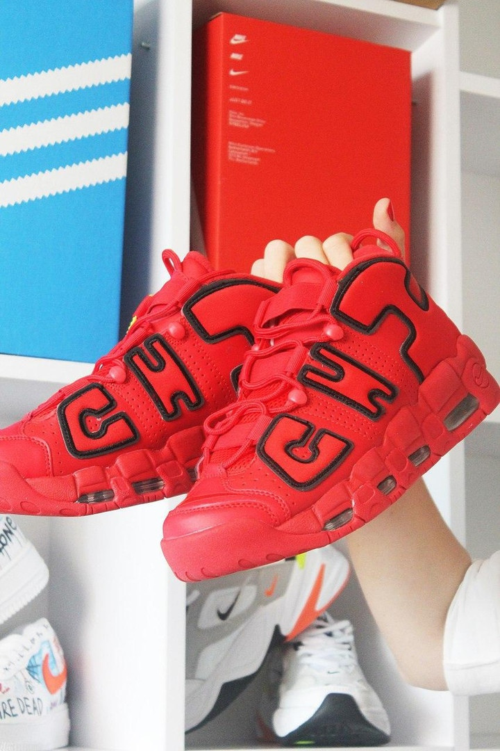 

Nike Air More Uptempo Red Chicago Bulls (Красный)