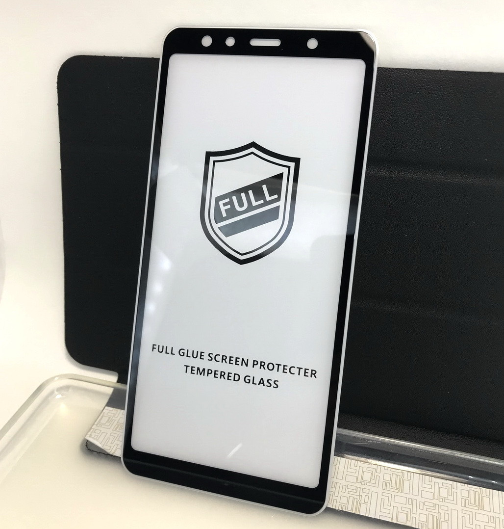 

Samsung A7 2018, A750 защитное стекло на телефон противоударное Avantis 5D full glue Black черное