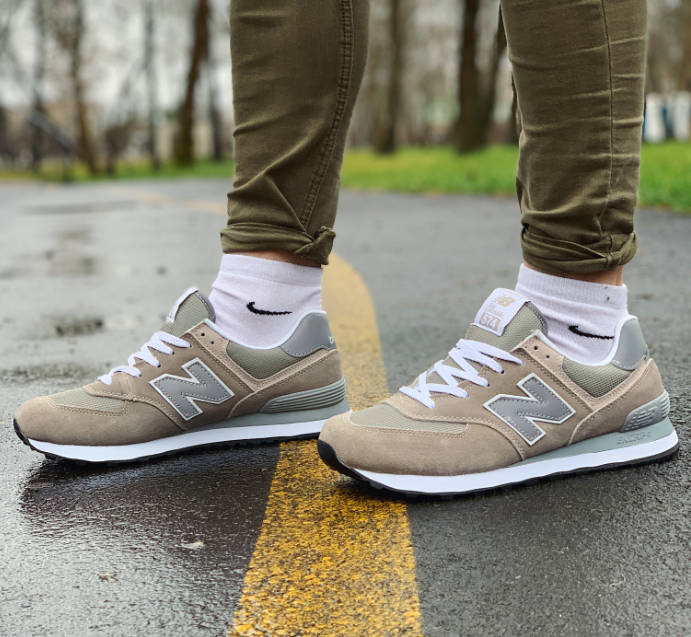 

Кроссовки New Balance 574 Нью Беланс (42,43),, Серый