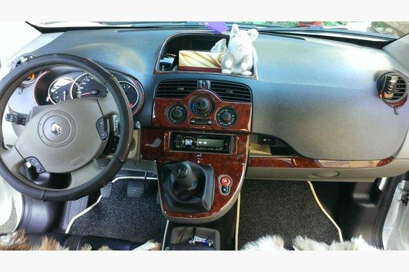 

Накладки на панель Renault Kangoo 2008-2019 Дерево