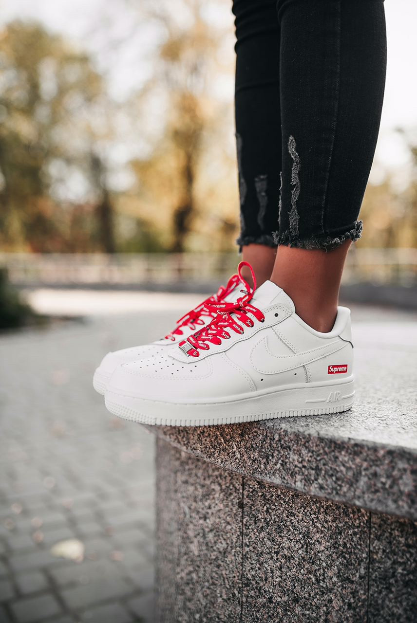 

Кроссовки Nike Air Force 1 White Supreme, Разноцвет