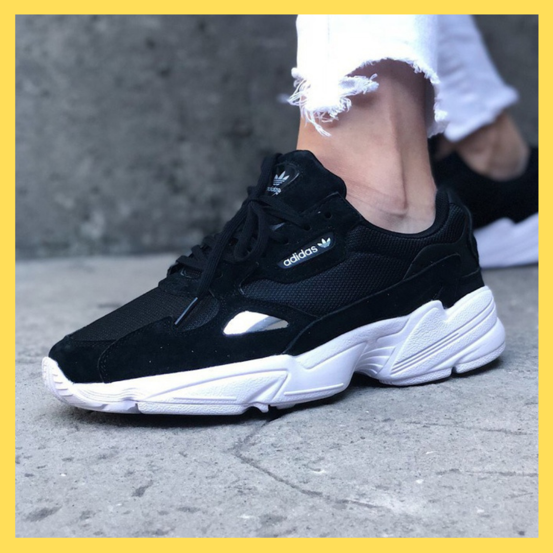 

Женские кроссовки Adidas Falcon Black White (Черный) 40