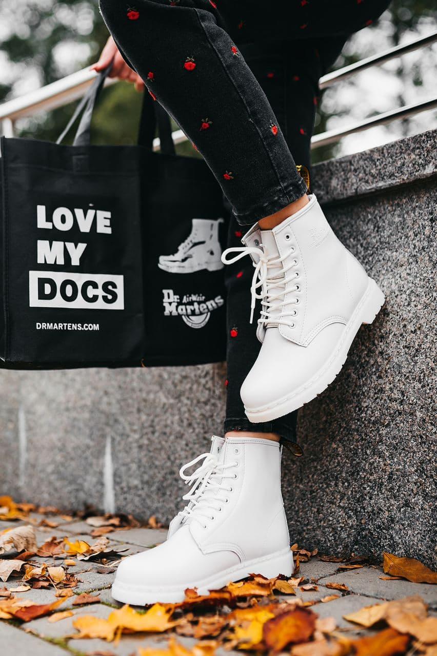 

Женские ботинки Dr. Martens Classic White (мех), Белый