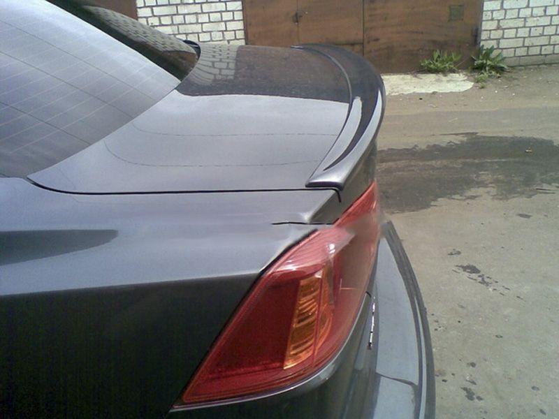 

Лип спойлер(Сабля) на Dodge Caliber (2006-2012)