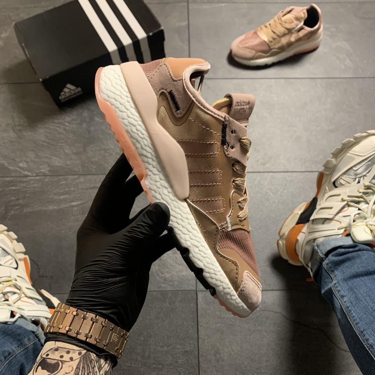 

Женские кроссовки Adidas Nite Jogger Peach / Адидас Найт Джогер Персиковые, Персиковый