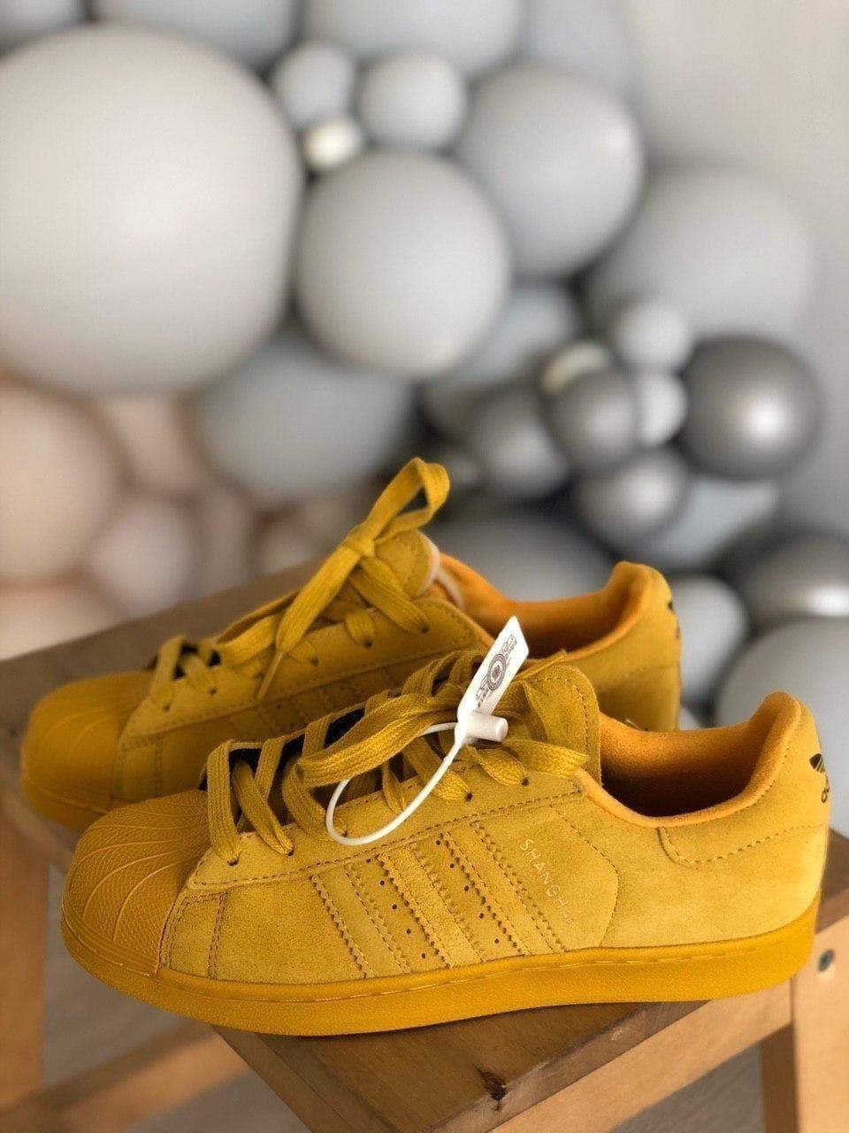 

Женские кроссовки Adidas Superstar Yellow / Адидас Суперстар Желтые 37, Желтый