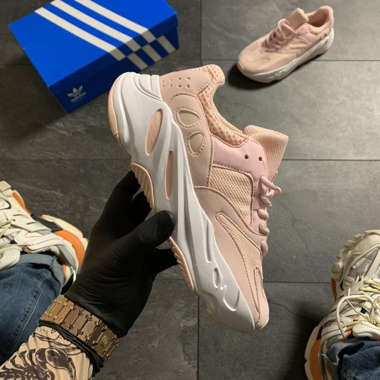 

Женские кроссовки Adidas Yeezy Boost 700 Pink White / Адидас Изи Буст 700 Розовые Белые, Розовый