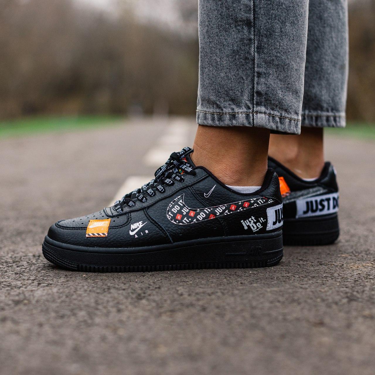 

Женские кроссовки Nike Air Force 1 Just Do It Pack Black / Найк Аир Форс 1 Джаст Ду Ит Черные 38, Черный