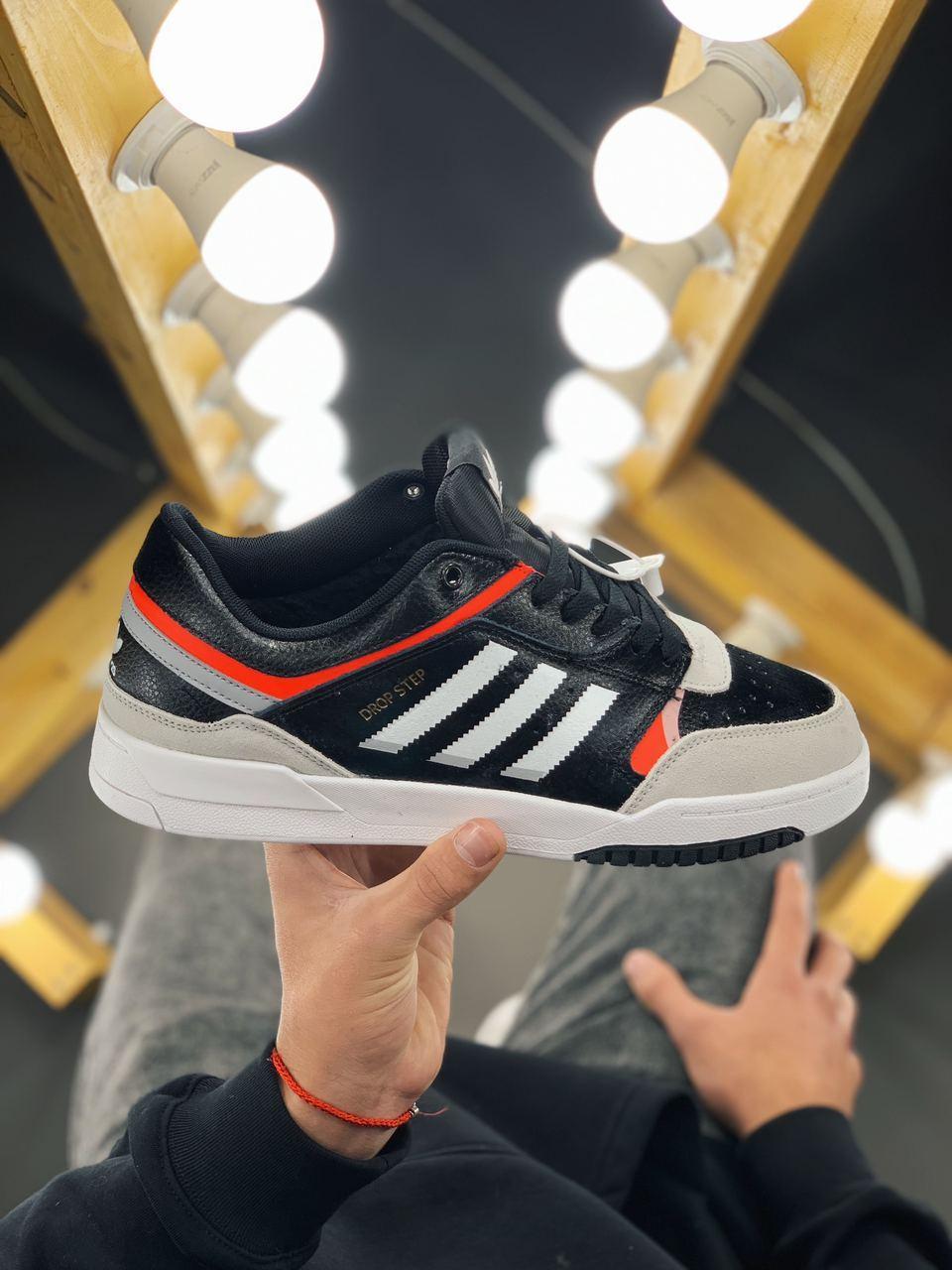 

Мужские зимние кроссовки Adidas Drop Step Black Grey Orange / Адидас Дроп Степ Черные Серые Оранжевые 44, Черный