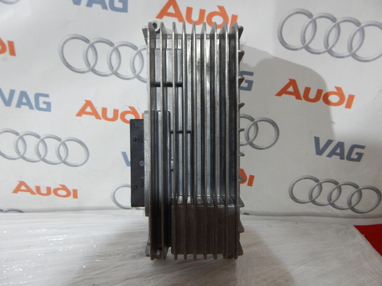 

Б/У Усилитель аудиосистемы AUDI A4 A5 Q5 8T0035223AH