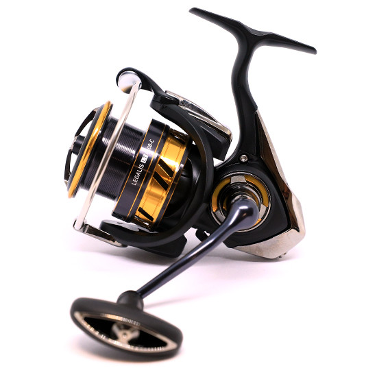 

Катушка Daiwa 17 Legalis LT 4000-C