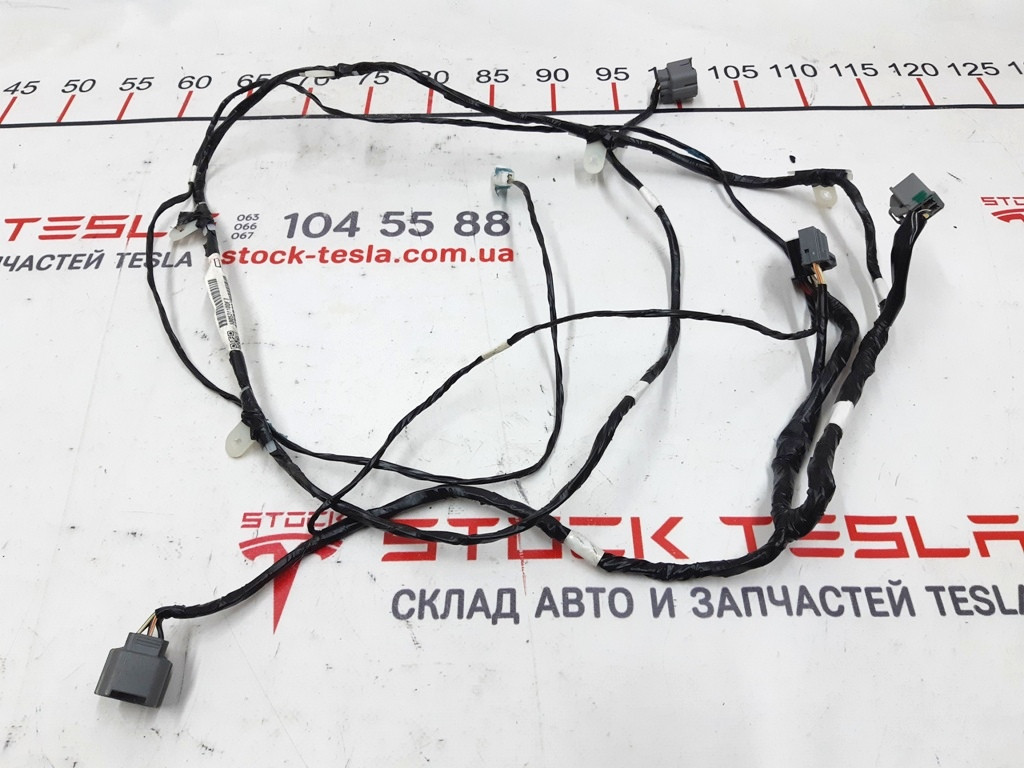 

Зап. части для авто Tesla. Электропроводка люка Tesla model S, model S REST 1005311-00-L 1005311-00-F