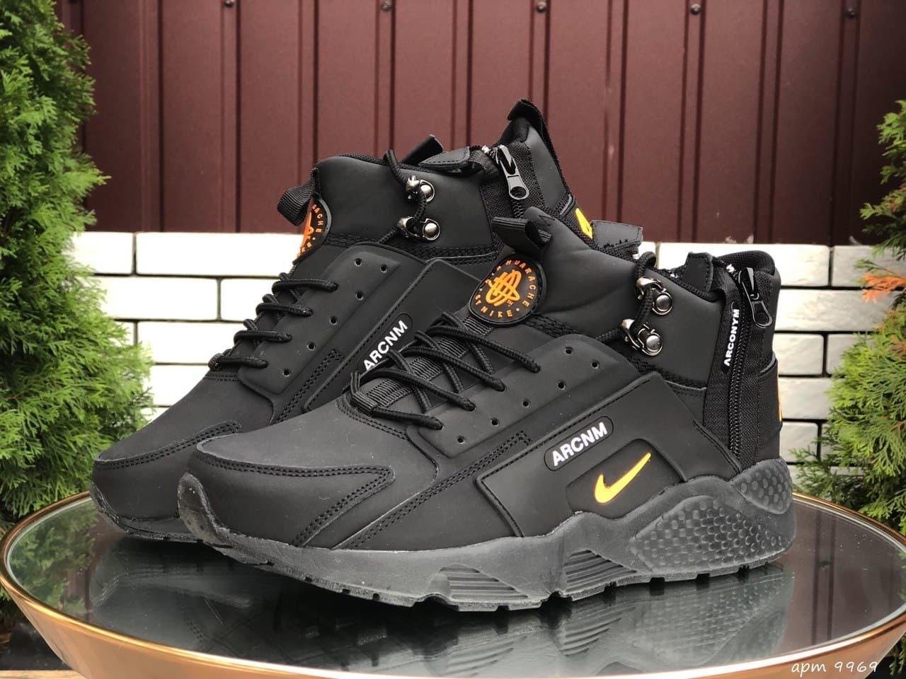 

Мужские зимние кроссовки Nike Air Huarache Black Orange / Найк Аир Хуарачи Черные Оранжевые