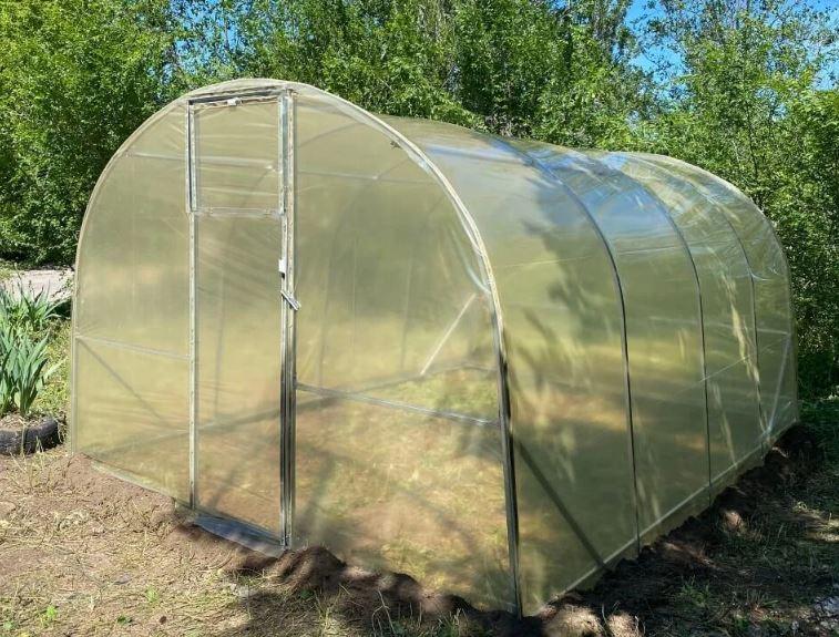

Теплиця "Дарина" 3х4, труба 20х20х1мм з плівкою 120 мкм