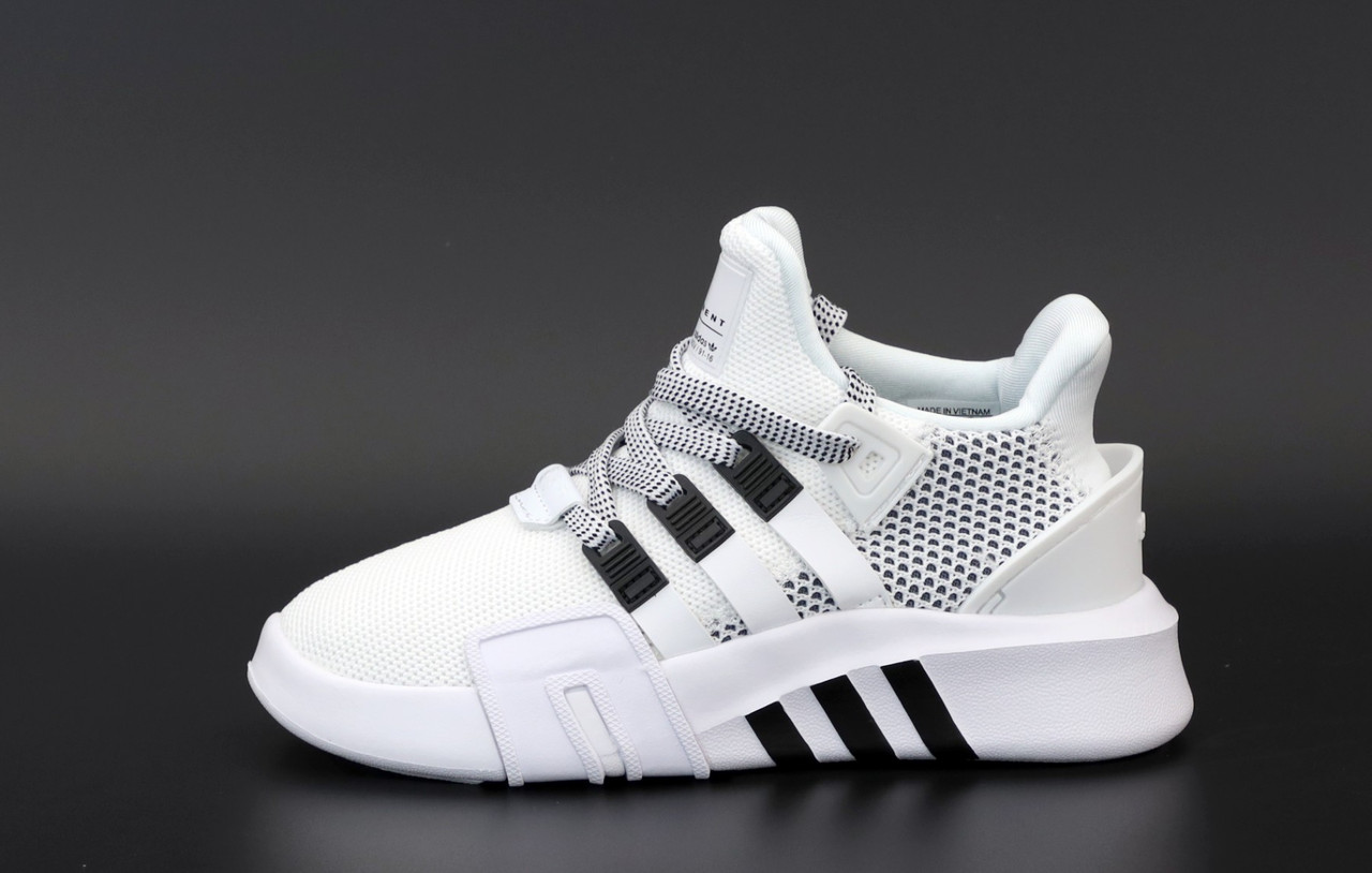 

Кроссовки на осень мужчин и женщин белые Adidas EQT white. Унисекс кроссовки Адидас ЕКТ, Белый