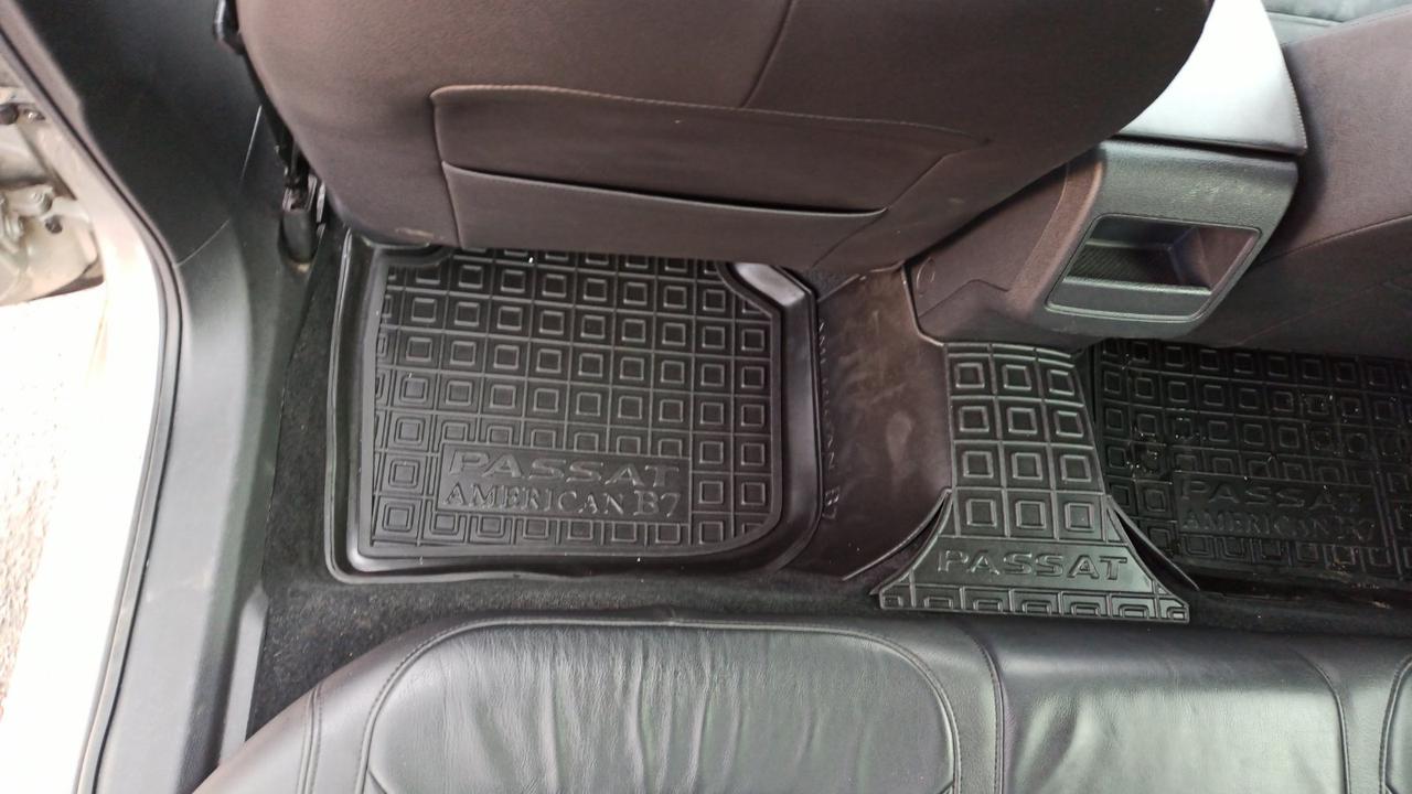 

Резиновые коврики в салон CHEVROLET Lacetti AVTO-Gumm, Черный