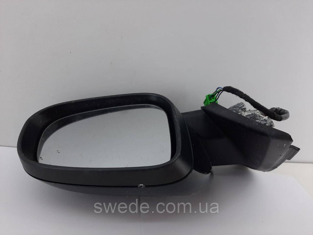 

Зеркало правое Volvo V60 S60 2014 гг 31402634 (31352471)