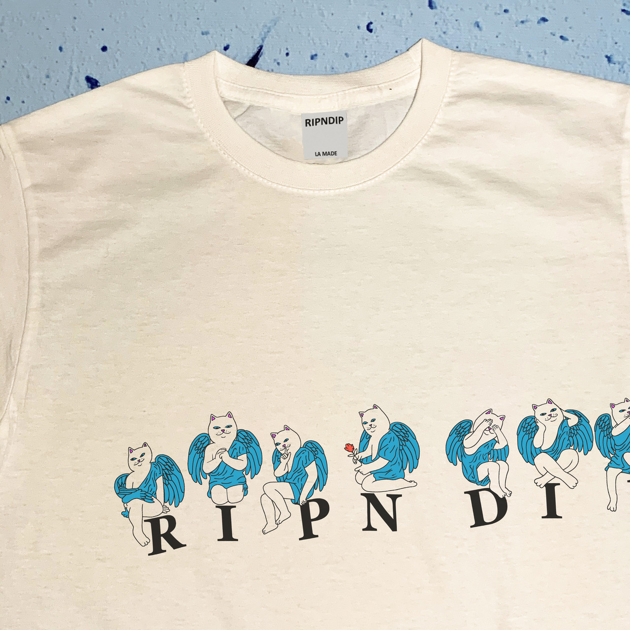 

Белая футболка RipNDip •