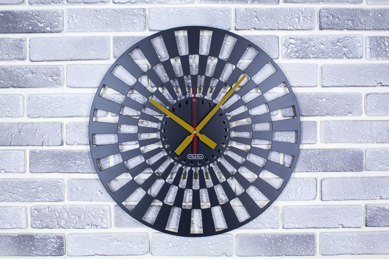 

Дизайнерские настенные часы Иллюзия 54 см, Оригинальные металлические часы на стену