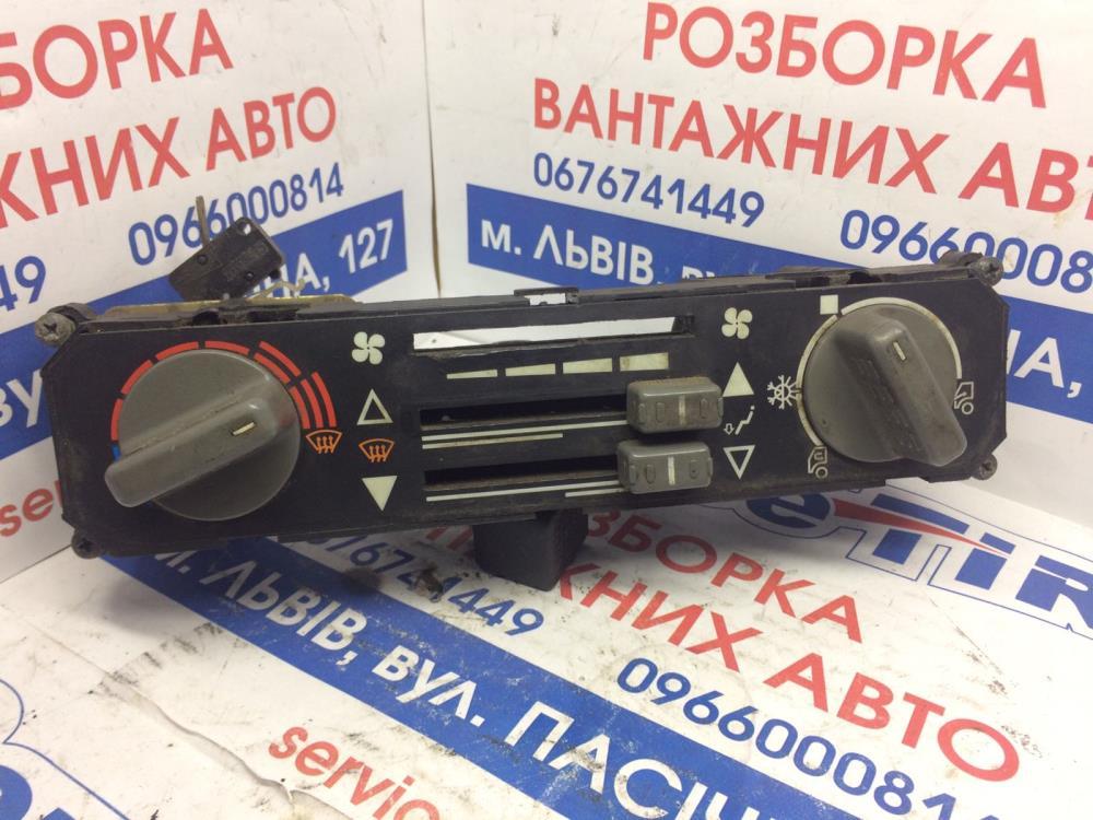 

Блок управління пічкою IVECO