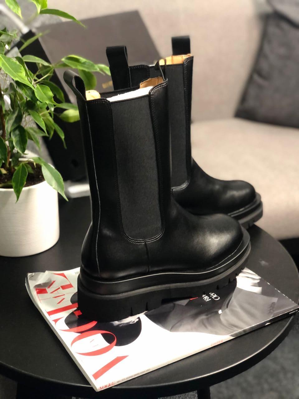 

Ботинки BOTTEGA VENETA LUG BOOTS Black весна, осень 37