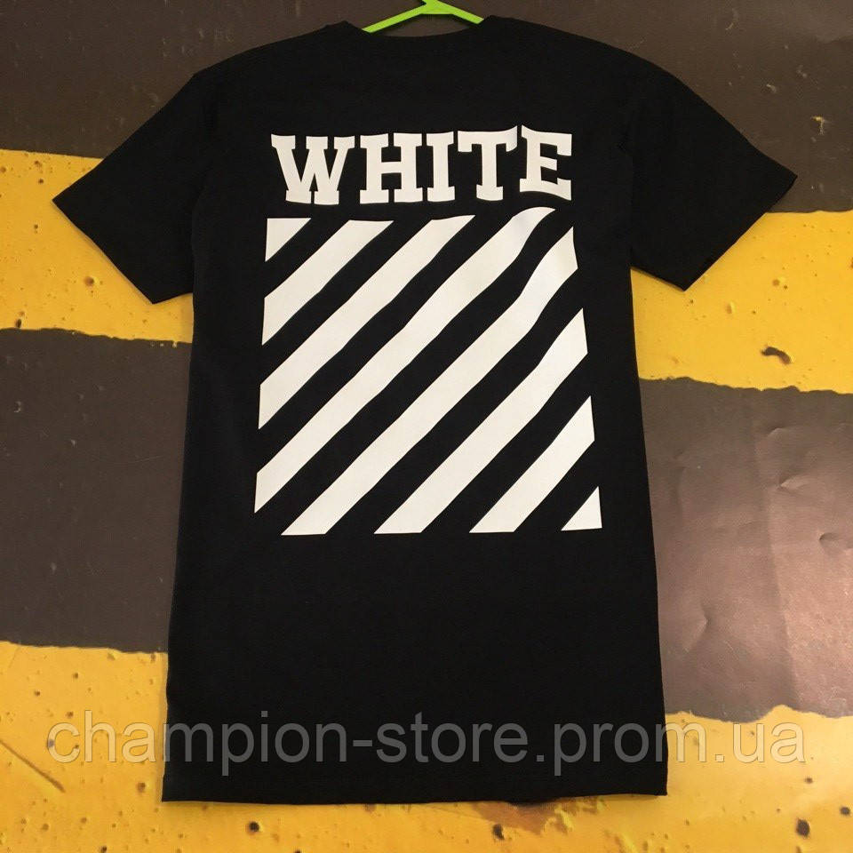 

Off-White черная мужская футболка