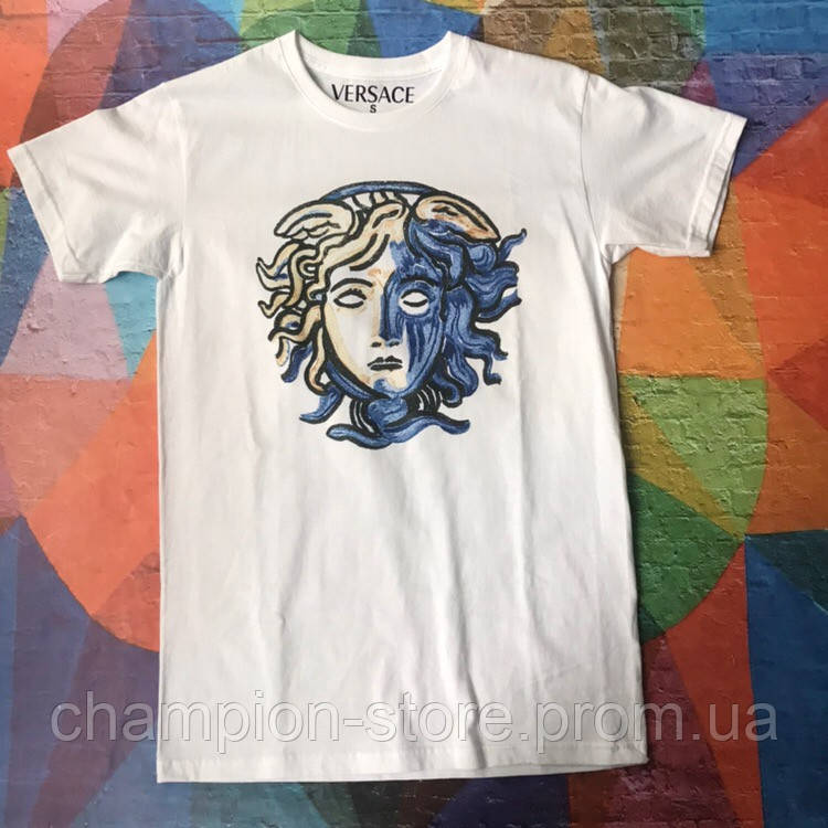 

Белая футболка Versace Prrint-Art • Бирки ориг • Качество топ