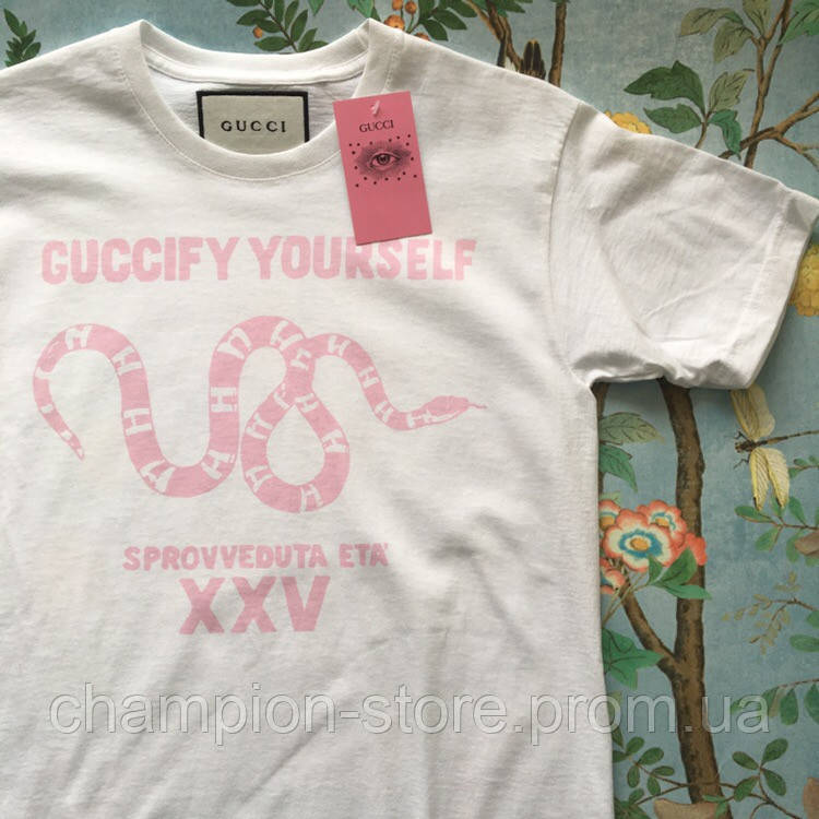 

Белая футболка Gucci . Топовая бирка. XXV